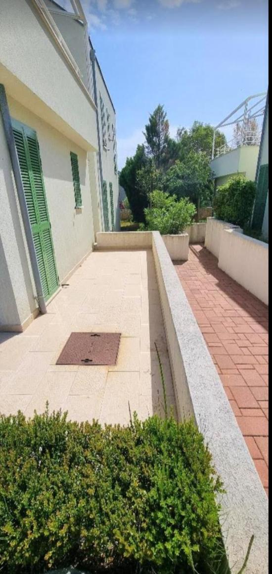 פטרצ'אנה Punta Skala Residence מראה חיצוני תמונה