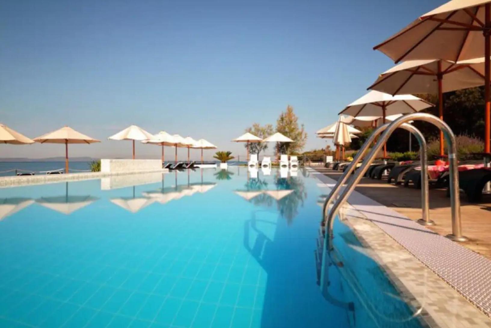 פטרצ'אנה Punta Skala Residence מראה חיצוני תמונה